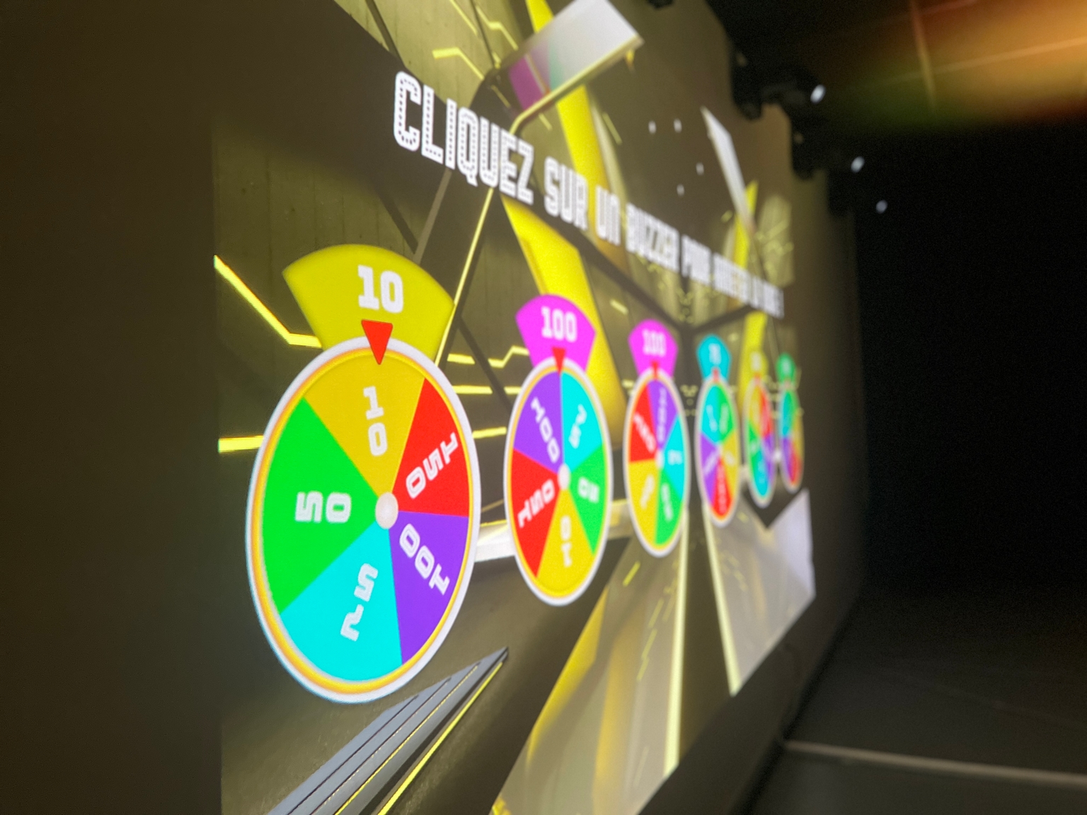 Quiz à Arras : l’activité insolite et conviviale à vivre chez Team Square